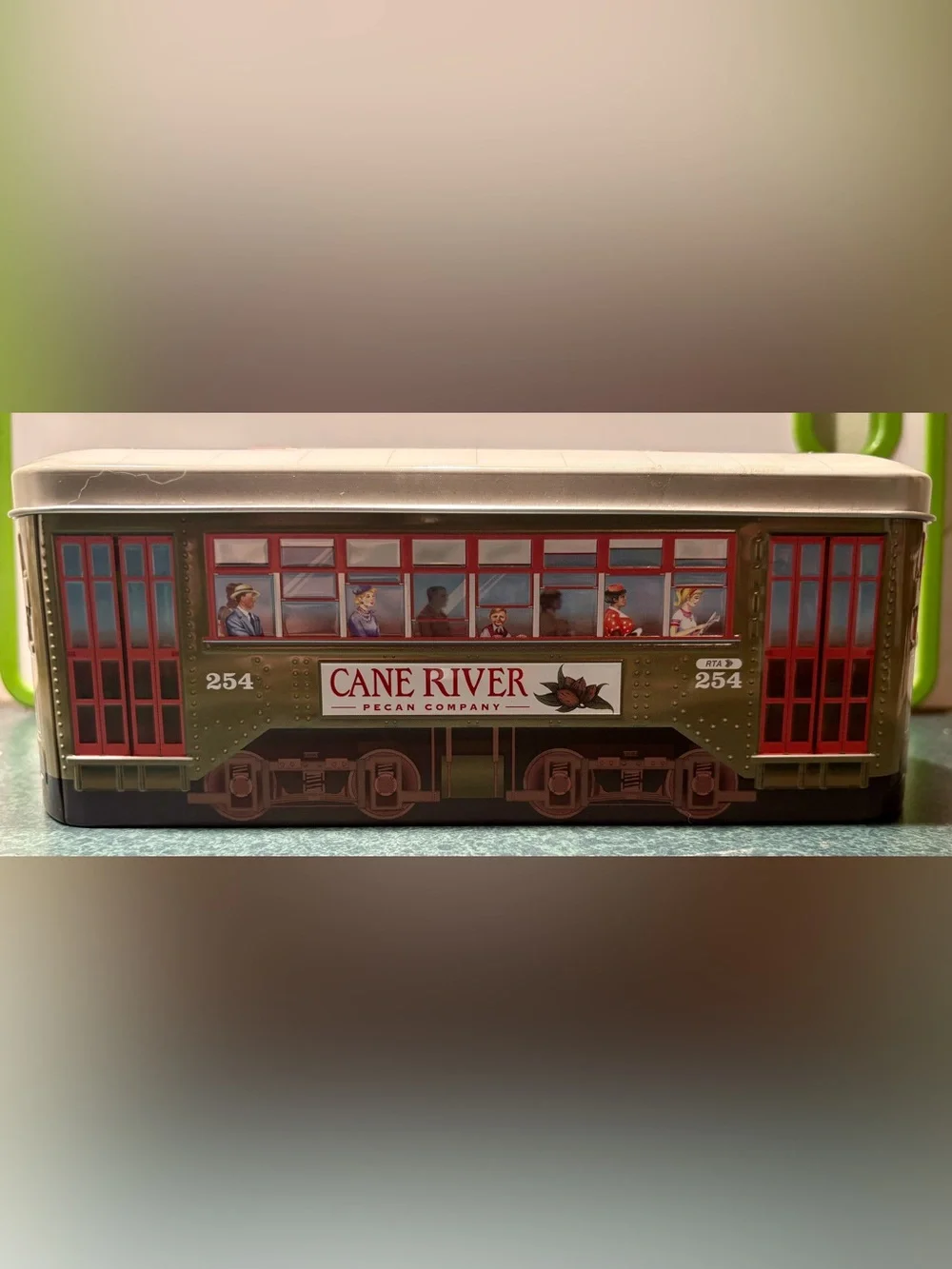 Vintage Louisiana Cane River Pecan Company St. Charles Streetcar Tin Empty Box
